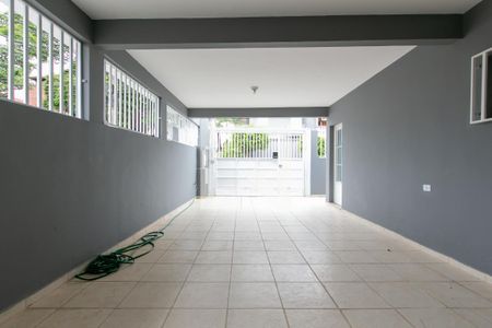 Casa à venda com 131m², 2 quartos e 2 vagasGaragem