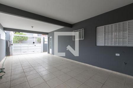 Casa à venda com 131m², 2 quartos e 2 vagasGaragem