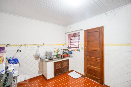 Casa à venda com 560m², 4 quartos e 8 vagas Casa à venda com 560m², 4 quartos e 8 vagasCozinha casa 03