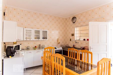 Casa para alugar com 185m², 3 quartos e 8 vagas Casa para alugar com 185m², 3 quartos e 8 vagasCozinha