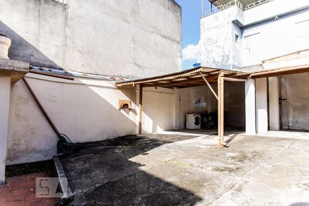 Casa para alugar com 185m², 3 quartos e 8 vagas Casa para alugar com 185m², 3 quartos e 8 vagasQuintal