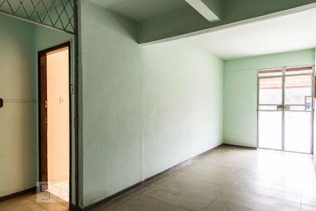 Apartamento à venda com 68m², 3 quartos e sem vaga Apartamento à venda com 68m², 3 quartos e sem vagaHall de Entrada