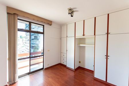 Quarto 1 de apartamento à venda com 3 quartos, 130m² em Icaraí, Niterói