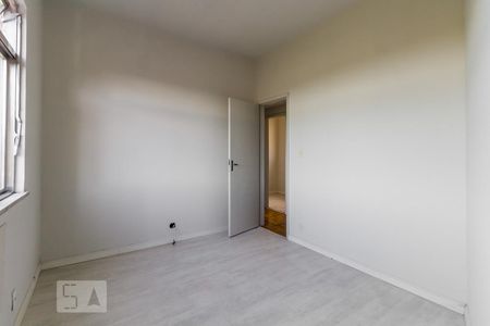 Quarto 2 de apartamento para alugar com 3 quartos, 60m² em Jardim Guanabara, Rio de Janeiro
