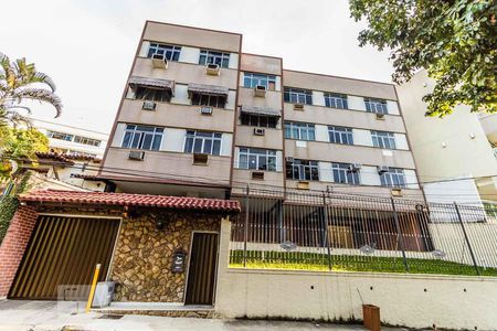 Apartamento para alugar com 60m², 3 quartos e 1 vagaFachada do Prédio