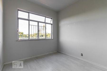 Quarto 1 de apartamento para alugar com 3 quartos, 60m² em Jardim Guanabara, Rio de Janeiro