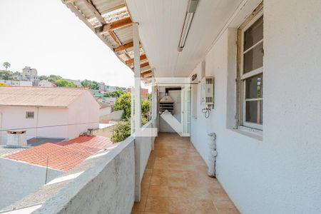 Casa à venda com 200m², 4 quartos e 2 vagasÁrea de serviço