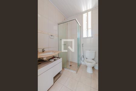 Casa à venda com 200m², 4 quartos e 2 vagasBanheiro