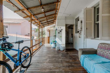 Casa à venda com 200m², 4 quartos e 2 vagasQuintal