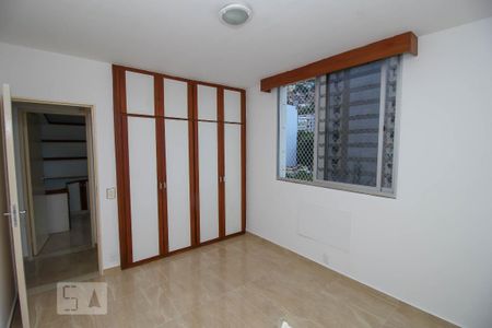 Apartamento para alugar com 80m², 3 quartos e 1 vagaQuarto 2
