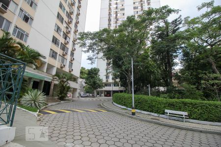 Área comum de apartamento para alugar com 3 quartos, 80m² em Laranjeiras, Rio de Janeiro