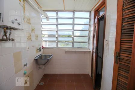 Apartamento para alugar com 80m², 3 quartos e 1 vagaÁrea de Serviço