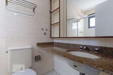 Banheiro de apartamento para alugar com 1 quarto, 32m² em Campos Elíseos, São Paulo