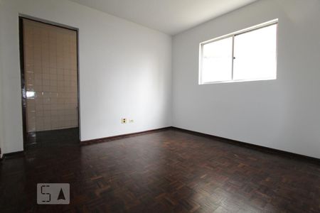 Sala de apartamento para alugar com 1 quarto, 33m² em Rebouças, Curitiba