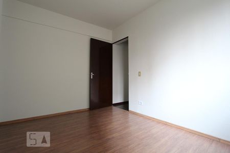 Quarto de apartamento para alugar com 1 quarto, 33m² em Rebouças, Curitiba