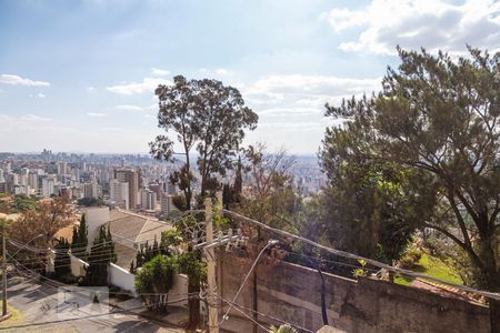 Casa à venda com 180m², 4 quartos e 4 vagasVista da Sala 5