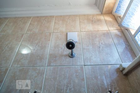 Casa à venda com 180m², 4 quartos e 4 vagasChuveiro do Banheiro da Suíte 2