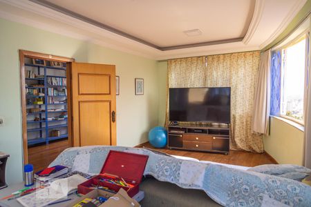 Casa à venda com 180m², 4 quartos e 4 vagasSala 5