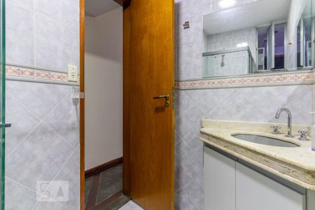 Apartamento para alugar com 70m², 2 quartos e sem vaga Apartamento para alugar com 70m², 2 quartos e sem vagaBanheiro