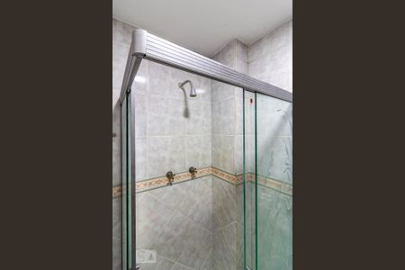 Banheiro de apartamento para alugar com 2 quartos, 70m² em Méier, Rio de Janeiro