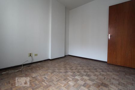 Quarto de apartamento para alugar com 1 quarto, 33m² em Rebouças, Curitiba
