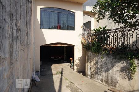 Casa à venda com 250m², 3 quartos e 6 vagasFrente da Casa