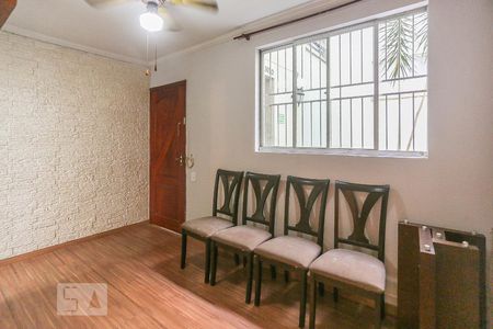 Sala de Estar de apartamento à venda com 2 quartos, 48m² em Vila Yolanda, Osasco