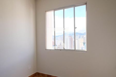Apartamento para alugar com 100m², 3 quartos e 1 vagaQuarto 3