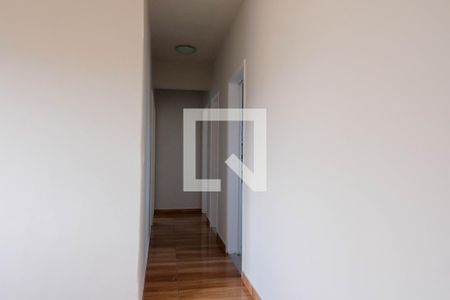 Corredor de apartamento para alugar com 3 quartos, 100m² em Sion, Belo Horizonte