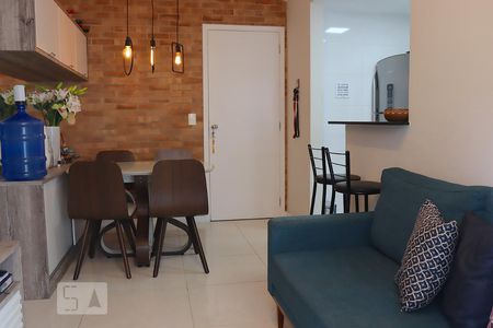 Sala de apartamento à venda com 2 quartos, 57m² em Pechincha, Rio de Janeiro