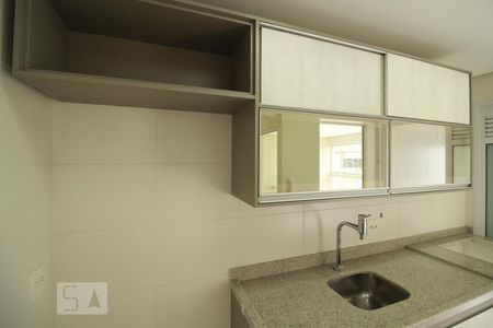 Apartamento para alugar com 70m², 2 quartos e 2 vagasCozinha