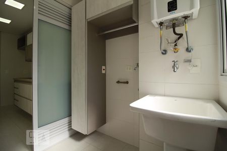 Apartamento para alugar com 70m², 2 quartos e 2 vagasÁrea de Serviço