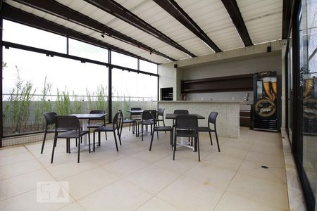 Apartamento para alugar com 70m², 2 quartos e 2 vagasCondomínio