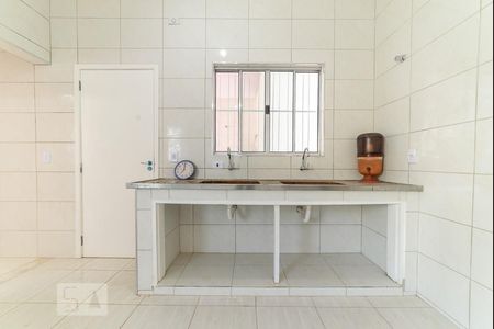 Casa para alugar com 110m², 2 quartos e 4 vagasCozinha