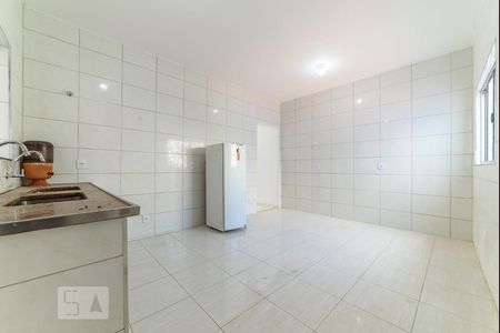 Casa para alugar com 110m², 2 quartos e 4 vagasCozinha