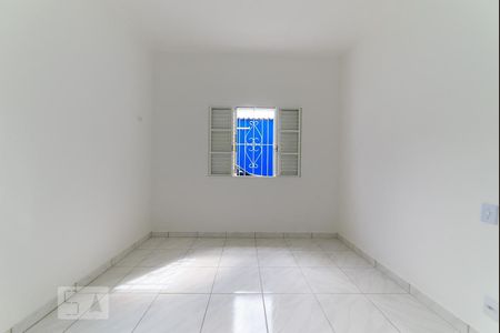 Casa para alugar com 110m², 2 quartos e 4 vagasQuarto 1