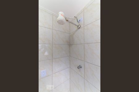 Casa para alugar com 110m², 2 quartos e 4 vagasBanheiro de Serviço - Chuveiro