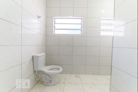 Casa para alugar com 110m², 2 quartos e 4 vagasBanheiro
