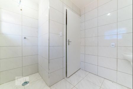 Casa para alugar com 110m², 2 quartos e 4 vagasBanheiro