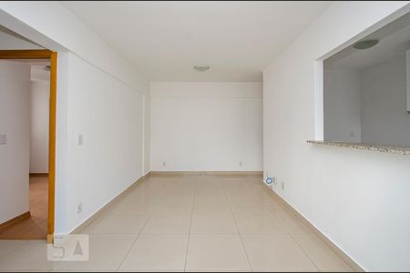 Sala de apartamento para alugar com 2 quartos, 70m² em Buritis, Belo Horizonte