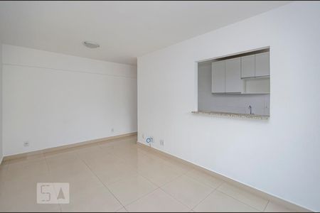 Sala de apartamento para alugar com 2 quartos, 70m² em Buritis, Belo Horizonte