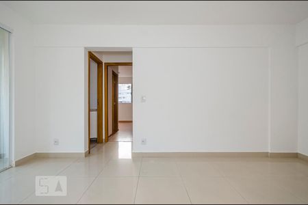 Sala de apartamento para alugar com 2 quartos, 70m² em Buritis, Belo Horizonte