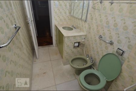 Apartamento à venda com 90m², 2 quartos e 1 vagaBanheiro 