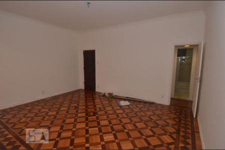 Apartamento à venda com 90m², 2 quartos e 1 vagaSala
