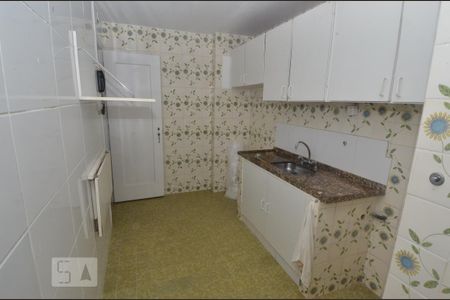 Apartamento à venda com 90m², 2 quartos e 1 vagaCozinha