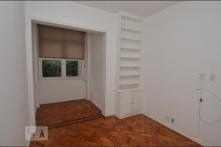 Apartamento à venda com 90m², 2 quartos e 1 vagaQuarto 2