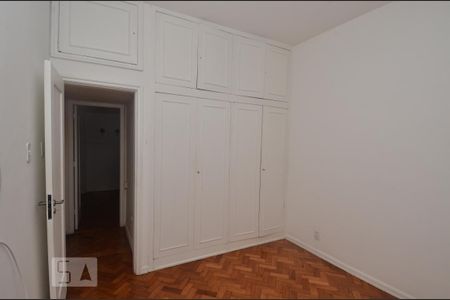 Apartamento à venda com 90m², 2 quartos e 1 vagaQuarto 2