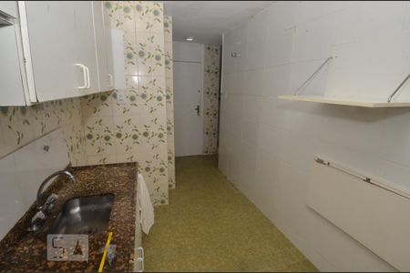 Apartamento à venda com 90m², 2 quartos e 1 vagaCozinha