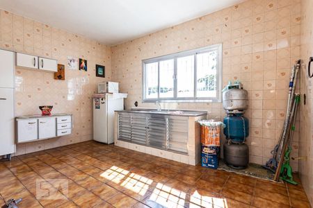 Casa à venda com 500m², 5 quartos e 3 vagasCozinha casa 2