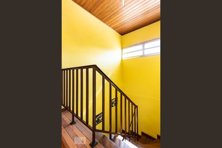 Casa à venda com 500m², 5 quartos e 3 vagasEscada 